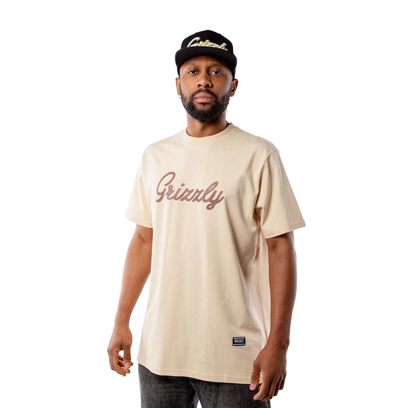 POLERA HOMBRE GRIZZLY GRIPTAPE PRINT SCRIPT LOGO NEGRO BEIGE - 3