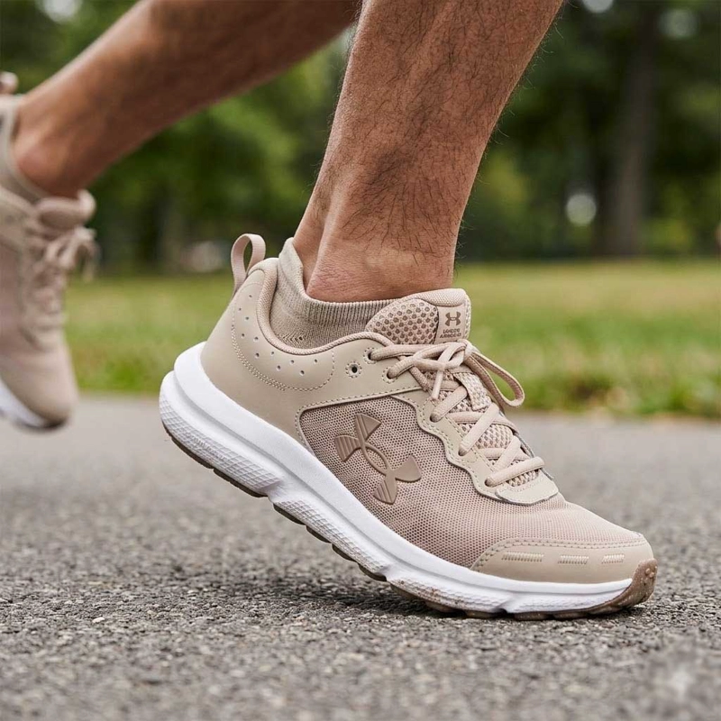 ZAPATILLAS RUNNING HOMBRE UNDER ARMOUR CHARGED ASSERT 10 BEIGE - 3