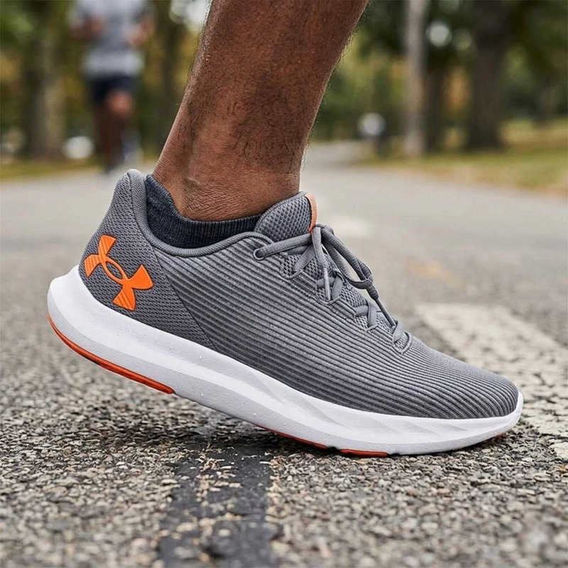ZAPATILLAS RUNNING HOMBRE UNDER ARMOUR SPEED SWIFT GRIS - 9