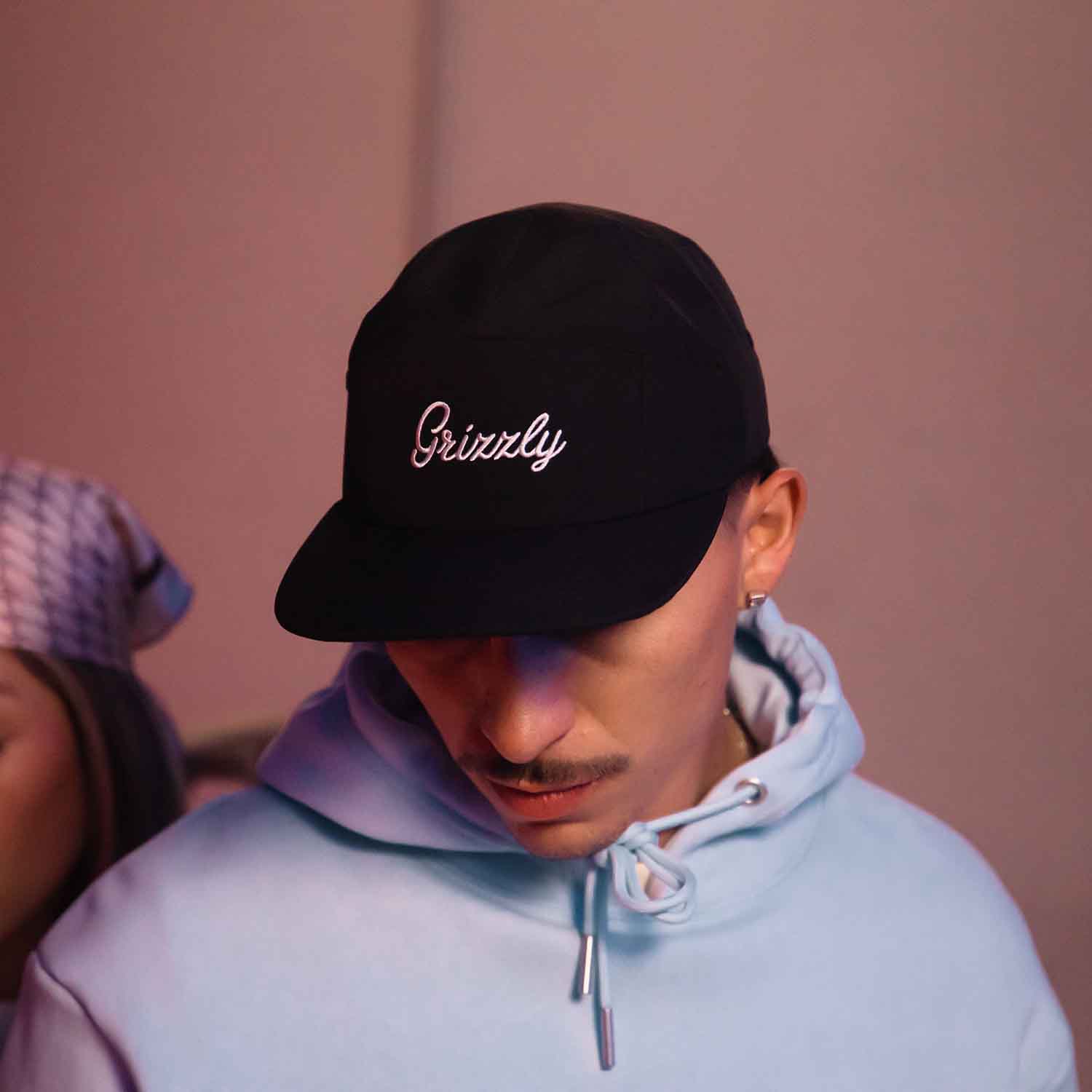 JOCKEY NEGRO GRIZZLY GRIPTAPE SCRIPT FIVE PANEL DIRECT FLAT EMBROIDERY - 7