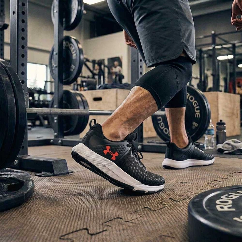 ZAPATILLA TRAINING HOMBRE UA CHARGED ENGAGE 2 NEGRO BLANCO - 6