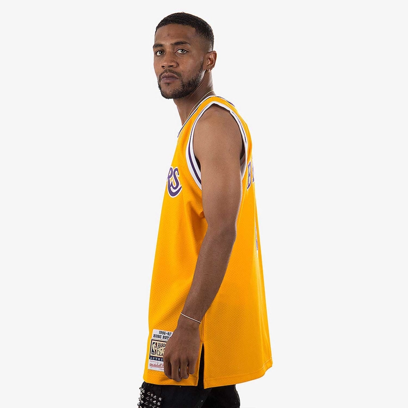 CAMISETA MITCHELL AND NESS KOBE BRYANT LAKERS 33 - 3