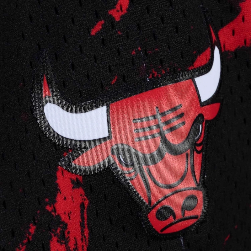 SHORT CHICAGO BULLS MITCHELL & NESS MARBLE NEGRO/ROJO - 3