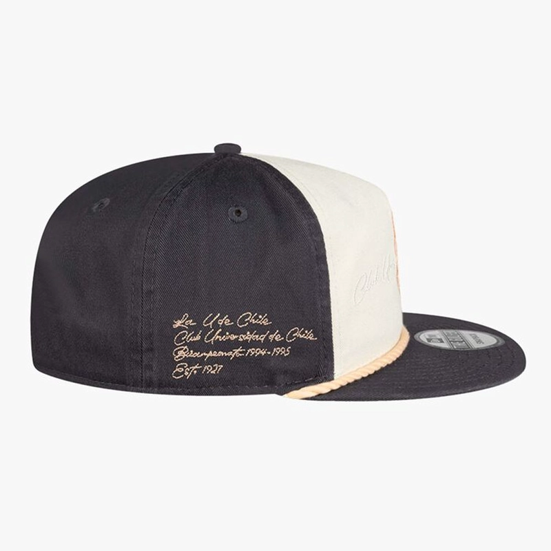 JOCKEY GORRA NEW ERA 59FIFTY UNIVERSIDAD DE CHILE FUTBOL BEIGE ROSA - 4