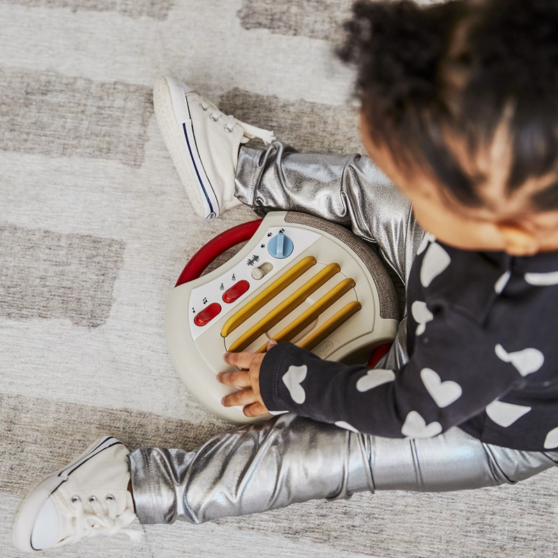 GUITARRA INFANTI ELÉCTRONICA TINY ROCKERS TINY LOVE MULTICOLOR - 3