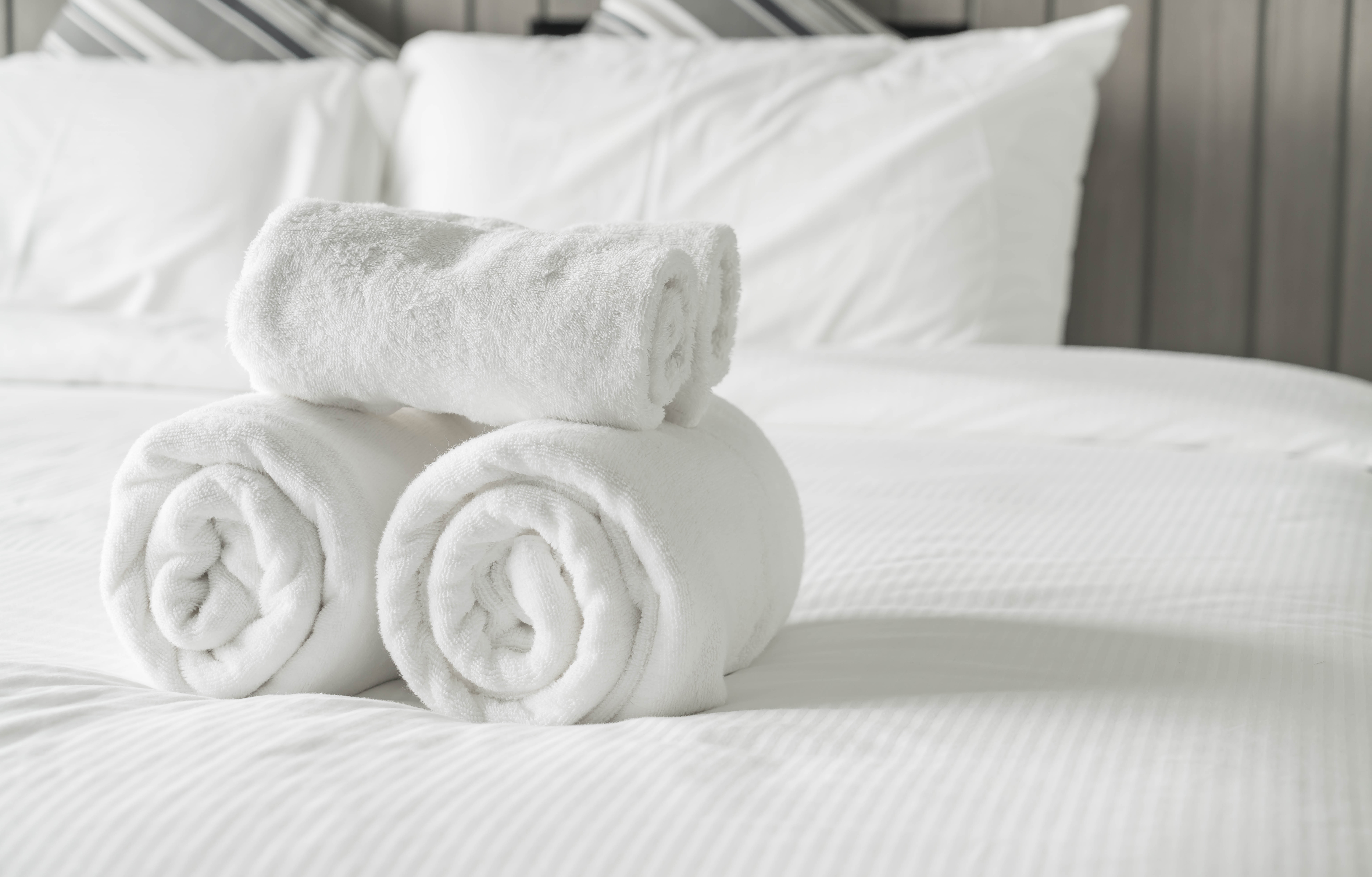 TOALLA DE BAÑO 500GRS HOTELERA 70X140CM BLANCO - 2