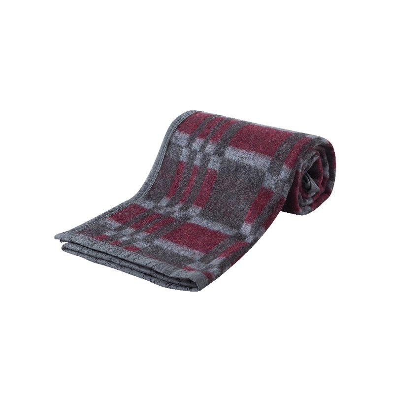 FRAZADA CHANTILLY TERMICA JACQUARD 1.5 PLAZAS 200 X 150 CM BURDEO - 1