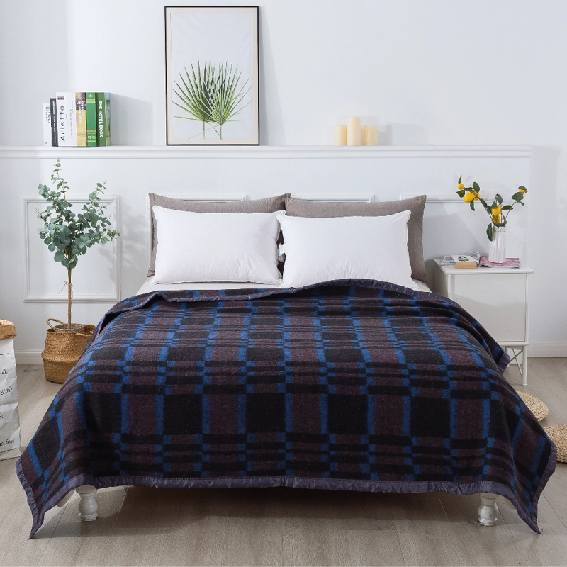 FRAZADA CHANTILLY TERMICA JACQUARD 2 PLAZAS 200 X 200 CM CELESTE - 4