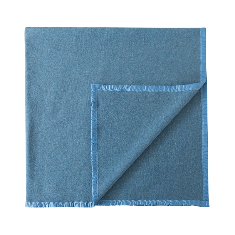 FRAZADA CHANTILLY PREMIUM 220 X 200 CM CELESTE - 1