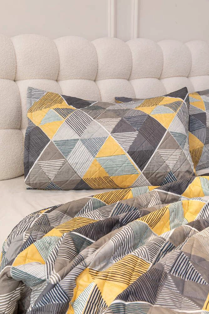 CUBRECAMA QUILT ESTAMPADO SHERPA EXTRA CALIDO CHANTILLY 1.5 PLAZAS GRIS MARENGO - 5