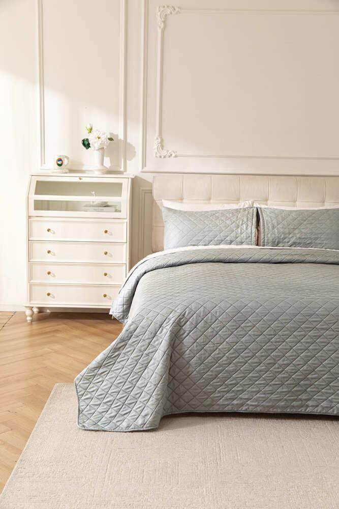 CUBRECAMA QUILT SHERPA  CHANTILLY 2 PLAZAS GRIS PLATA - 3