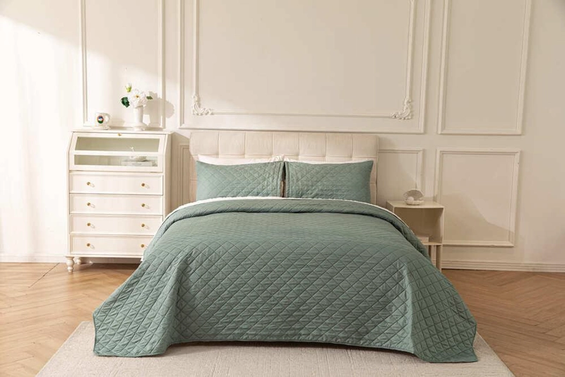 CUBRECAMA QUILT SHERPA EXTRA CALIDO CHANTILLY KING ACQUA - 2