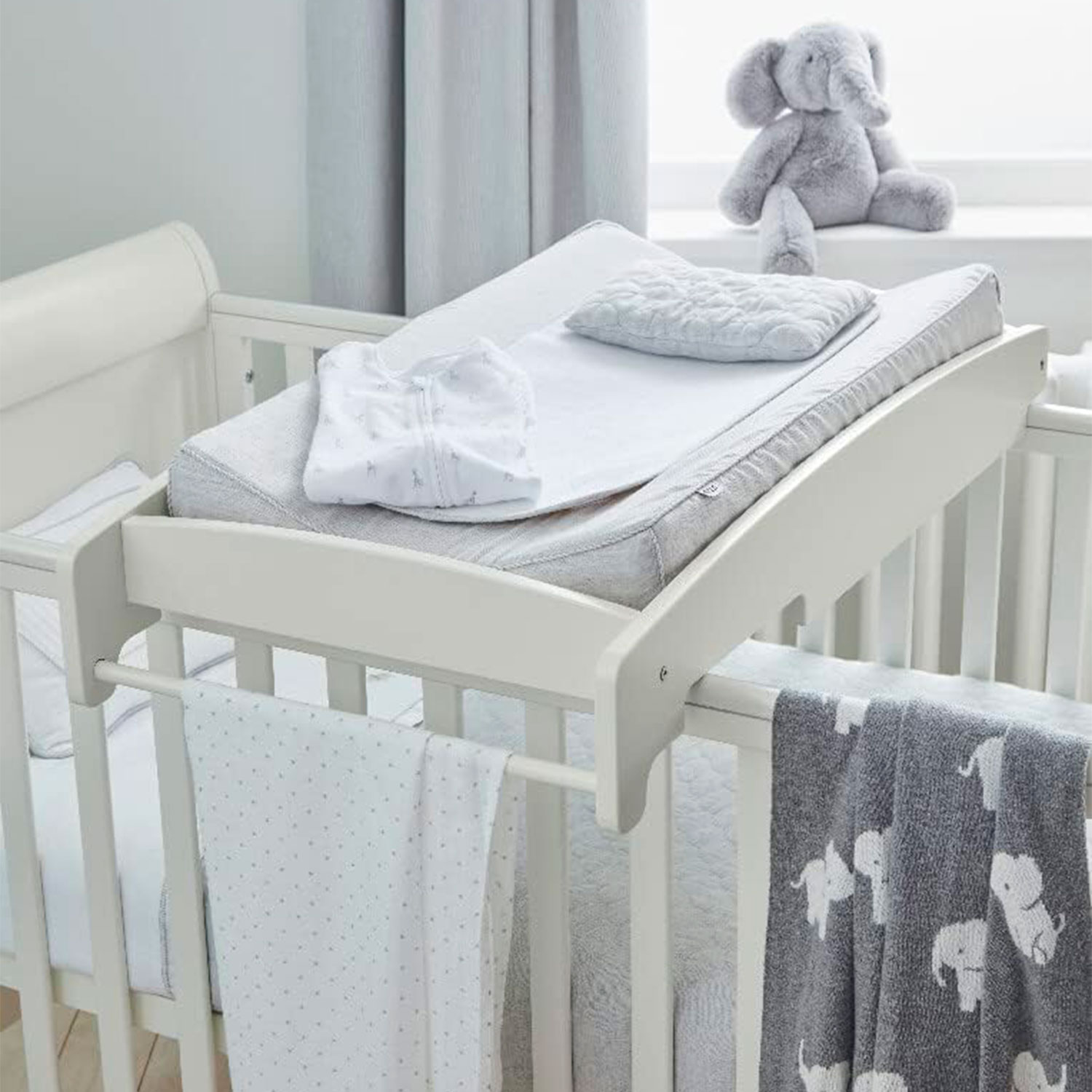 MUDADOR MAMAS AND PAPAS MADERA BLANCO HAYWORTH Y CAJONERA IVORY - 5