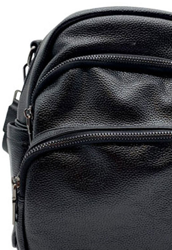 MOCHILA CUERO NEGRO CRU76 - 4