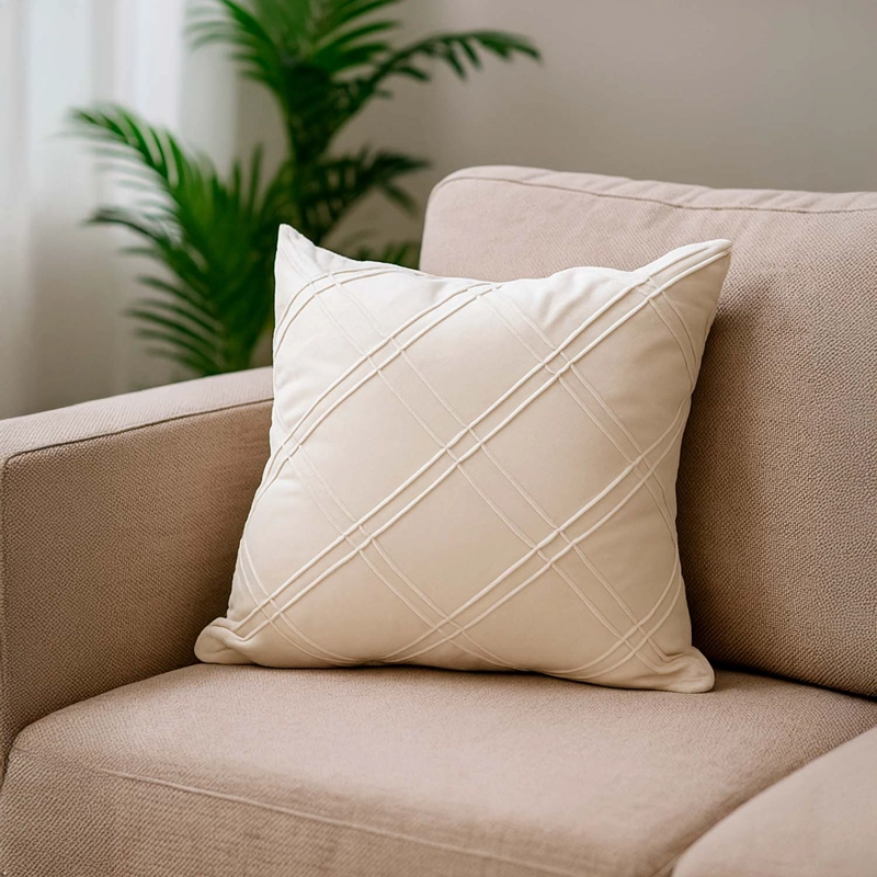 COJIN DECORATIVO GRIS CLARO 43X43CM - 2