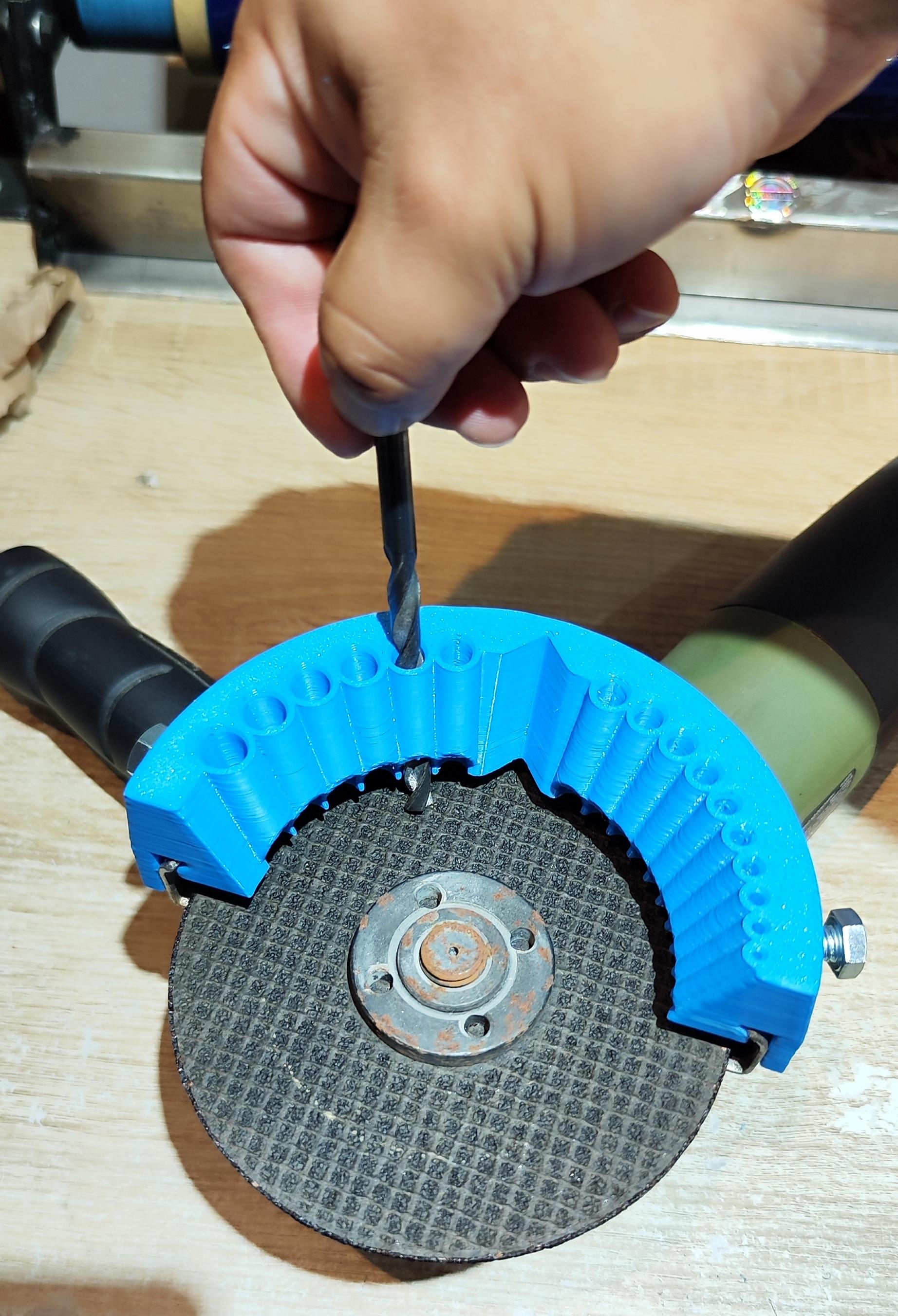 AFILADOR DE BROCAS AMOLADORA PORTÁTIL PARA 7 Y 4,5 PULGADAS - 3