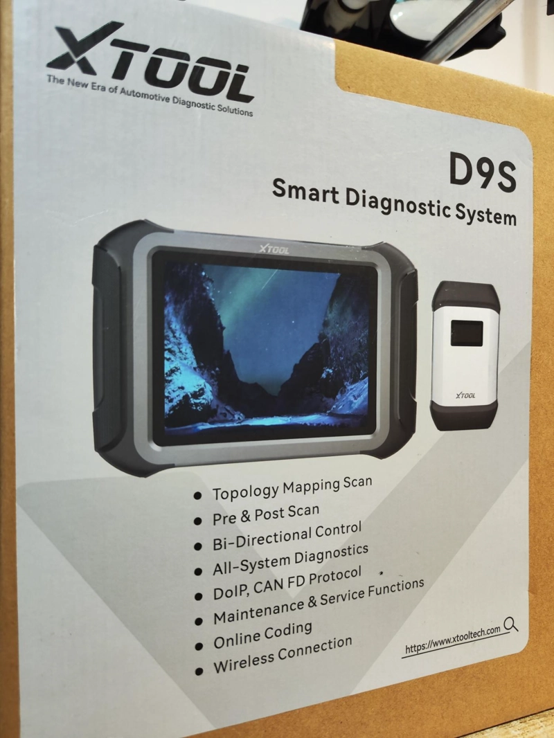 SCANNER AUTOMOTRIZ PROFESIONAL XTOOL PAD D9S BIDIRECCIONAL - 2