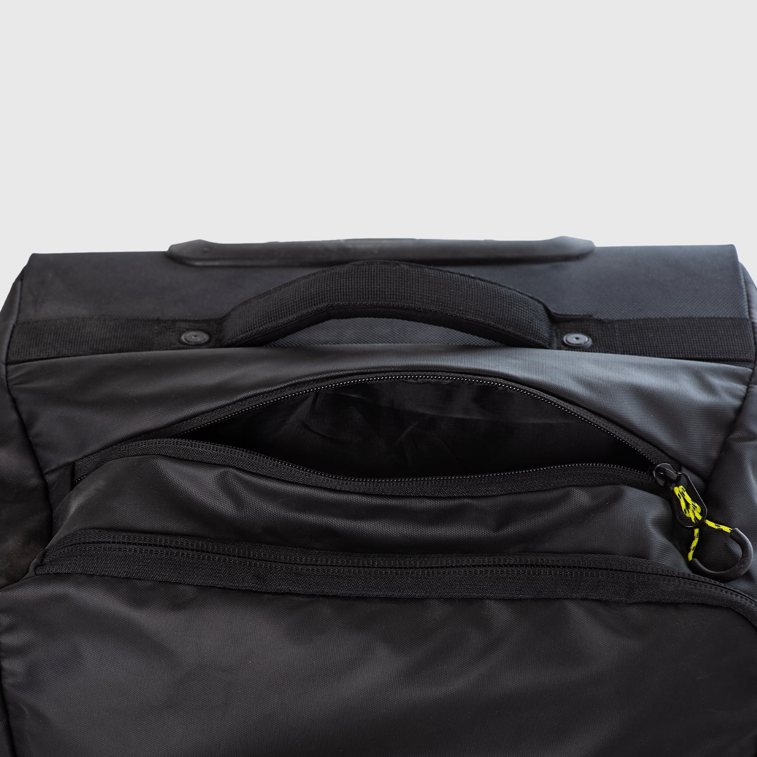 MALETA STORM BLACK BUBBA ESSENTIALS (M) - 4