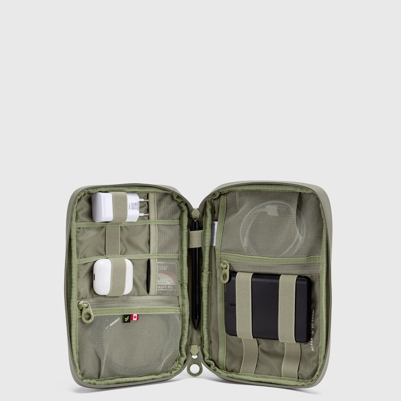 ORGANIZADOR DE CABLES TRAVEL RIPSTOP OLIVE BUBBA ESSENTIALS - 1