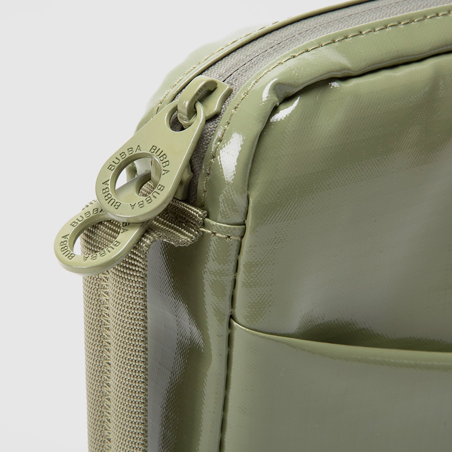 PORTA PASAPORTES TRAVEL RIPSTOP OLIVE BUBBA ESSENTIALS - 5