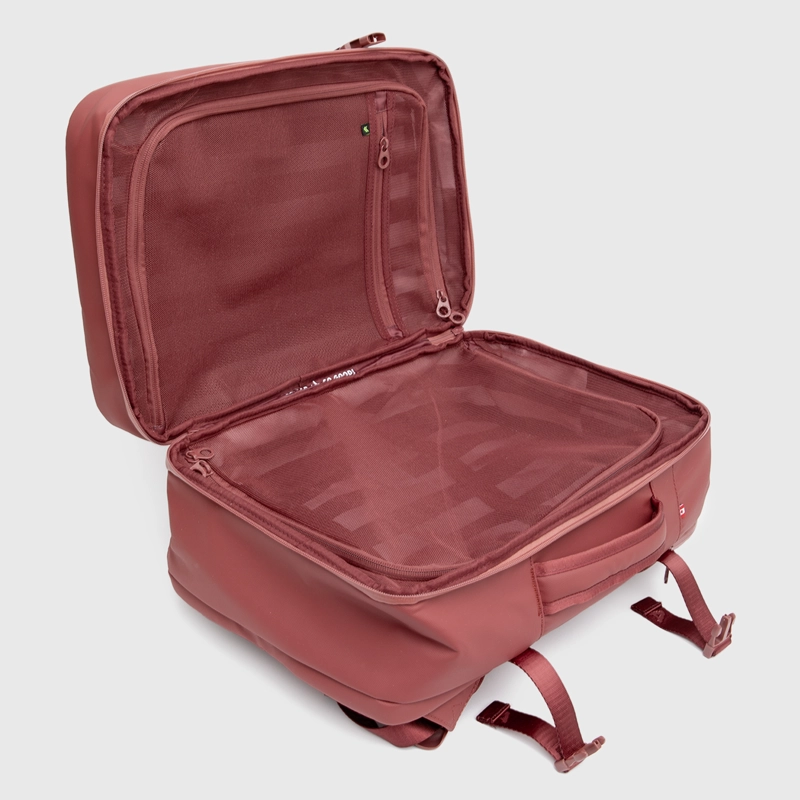 MOCHILA TRAVEL CHERRY ARTICULO PERSONAL BUBBA ESSENTIALS - 2