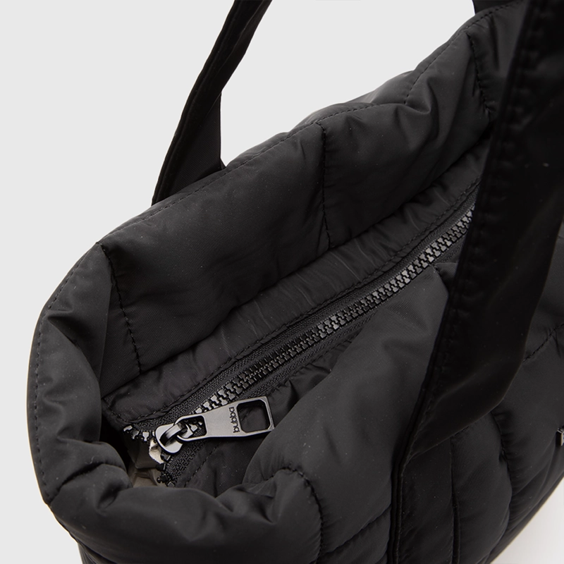 CARTERA TOTE PUFFER BLACK BUBBA ESSENTIALS - 5