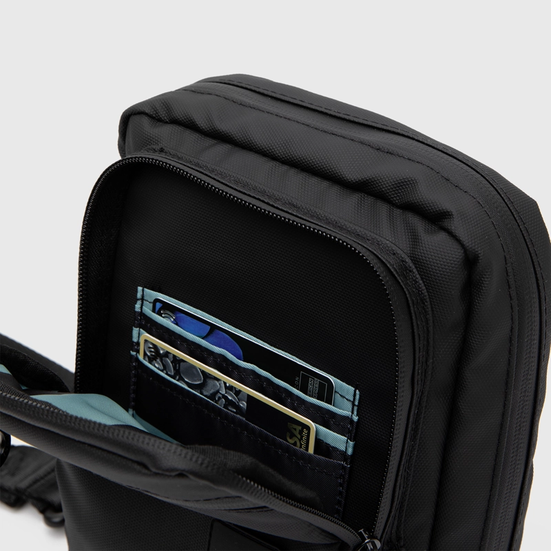 CROSS BAG TRAVEL NEGRO BUBBA ESSENTIALS - 8