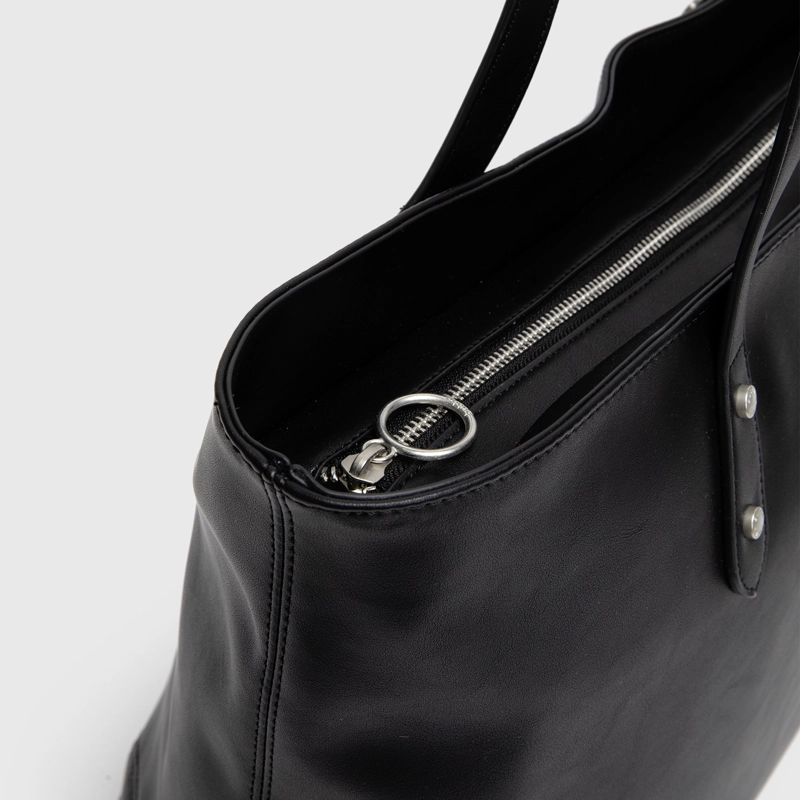 TOTE SMITH BLACK BUBBA ESSENTIALS - 6