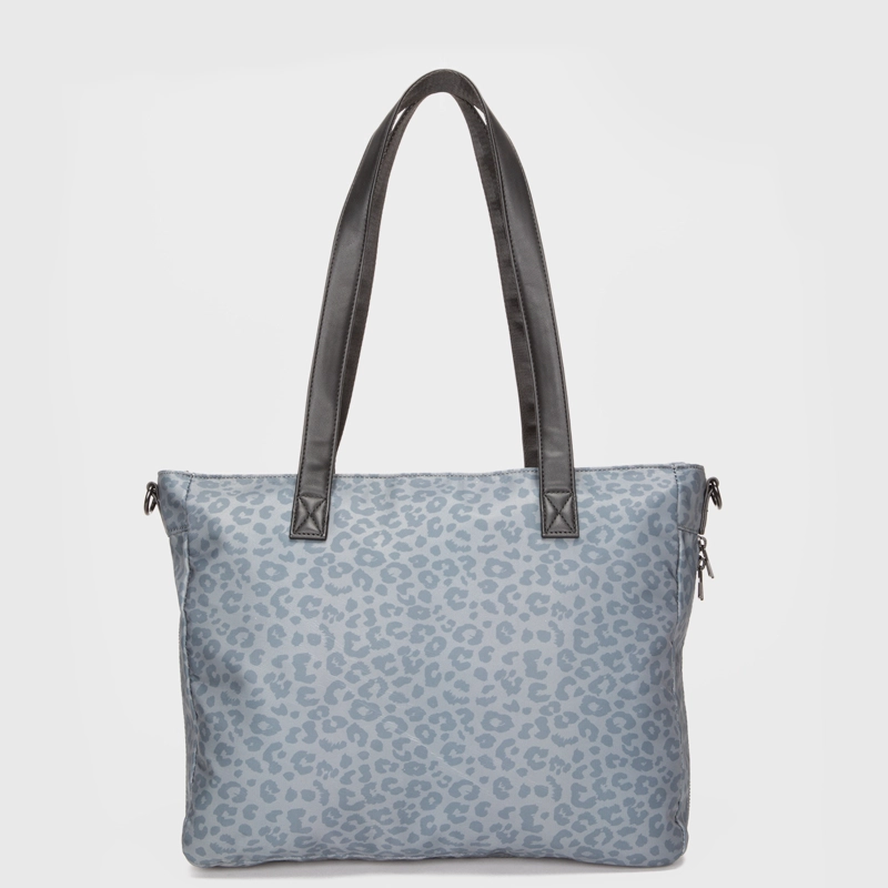 CARTERA TOTE IRON PRINT BUBBA ESSENTIALS - 4