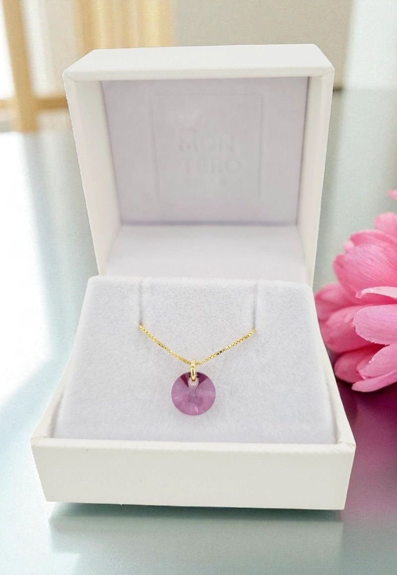COLLAR PUNTO DE LUZ GOLD 24K CREADO CON CRISTALES DE SWAROVSKI® ANTIQUE PINK - 4