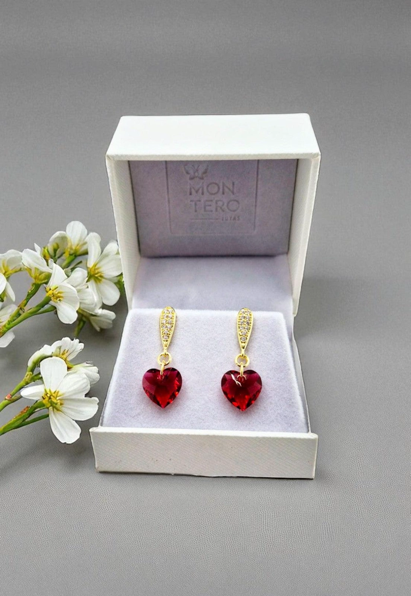 AROS JOYAS MONTERO AMOR GOLD CRISTALES GENUINOS SIAM SHIMMER ENCHAPADO EN ORO 18K - 4