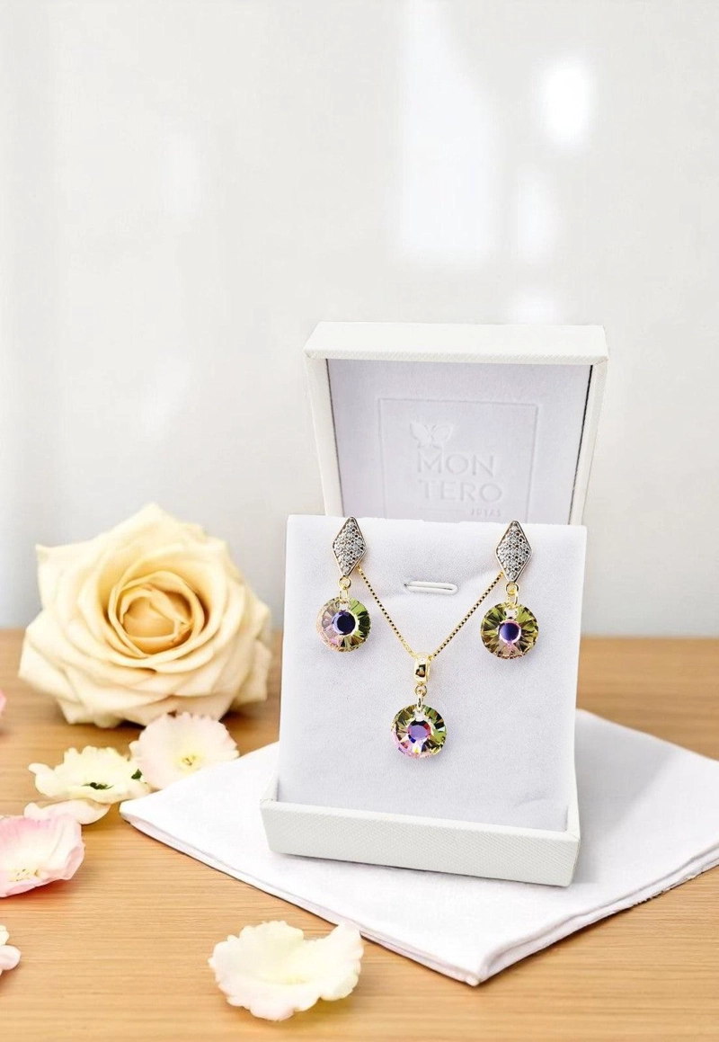 CONJUNTO JOYAS MONTERO ENIGMA GOLD CRISTALES GENUINOS VITRAL LIGHT - 4
