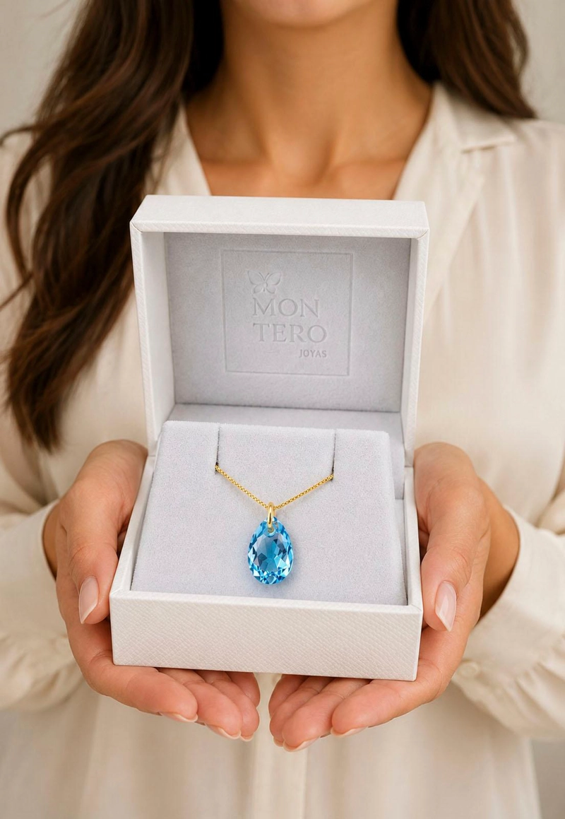 COLLAR JOYAS MONTERO GOTA DE LUZ GOLD CRISTALES GENUINOS AQUAMARINE SHIMMER - 6