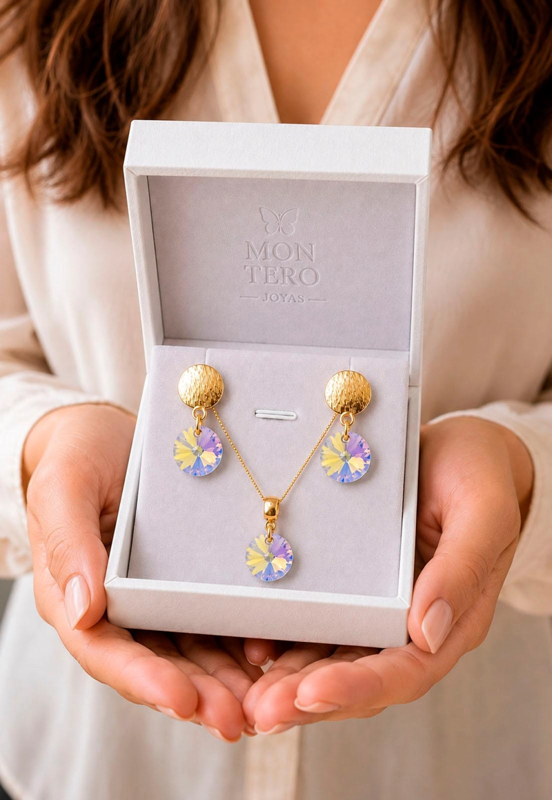 CONJUNTO AMELIA GOLD 24K CRISTAL SWAROVSKI® AURORA BOREAL - 7