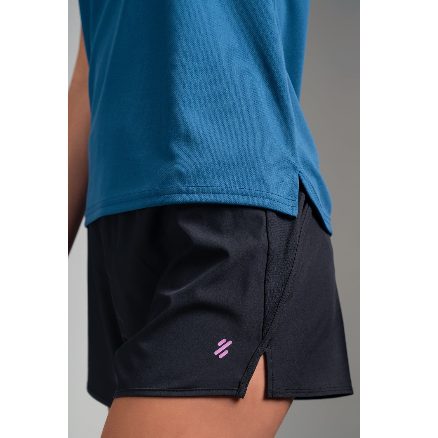 SHORT REGULAR FIT MUJER ULTIMATE BLACK - 3