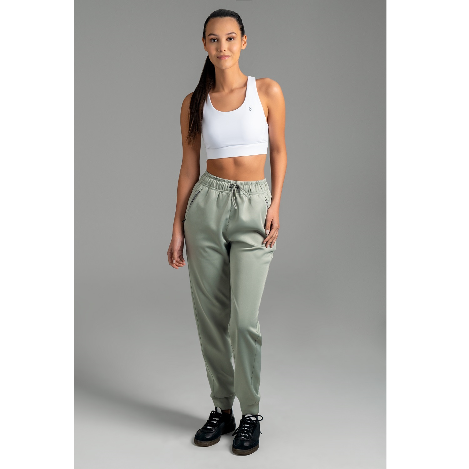 JOGGER REGULAR FIT MUJER ULTIMATE MINERAL OLIVE SPORT - 2
