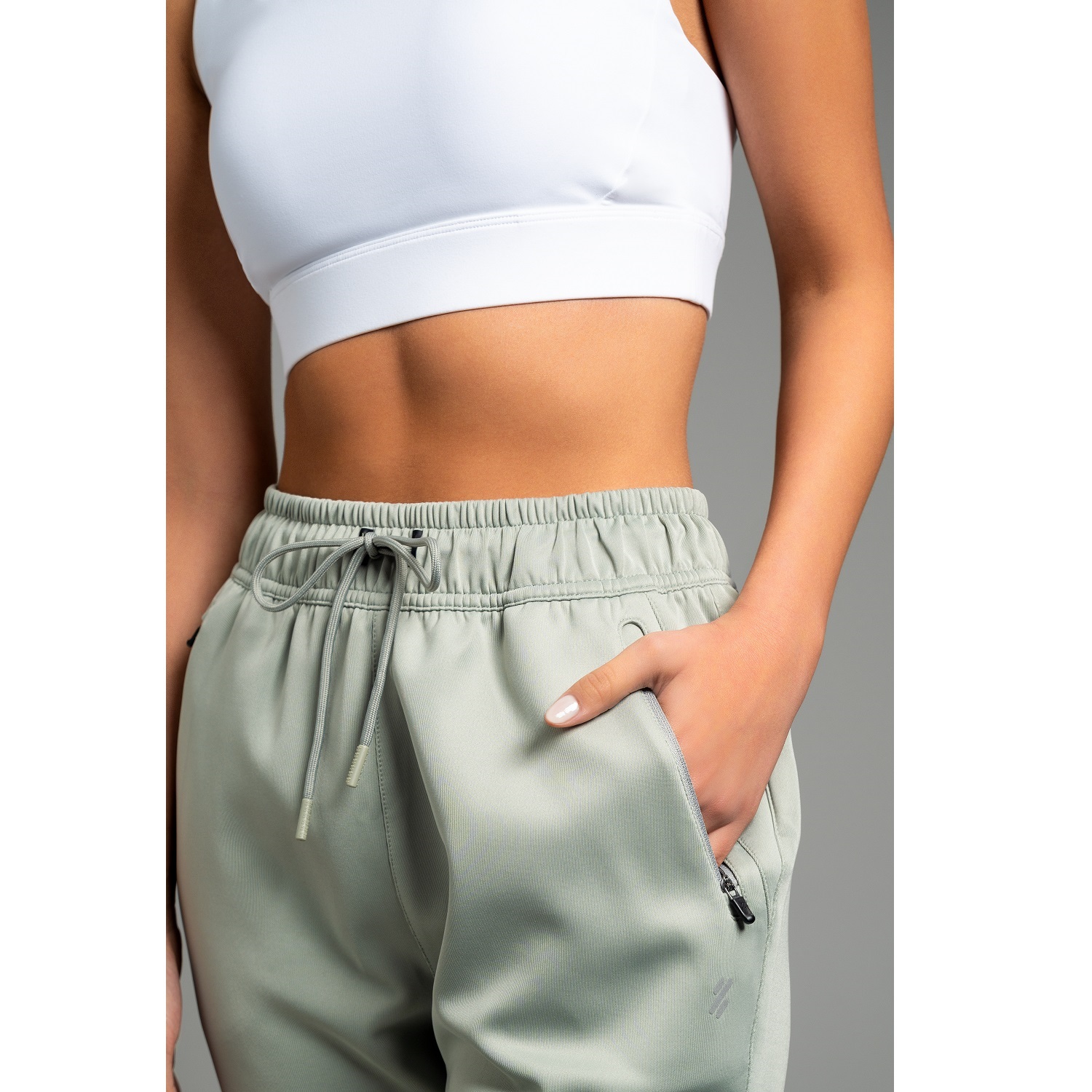 JOGGER REGULAR FIT MUJER ULTIMATE MINERAL OLIVE SPORT - 4