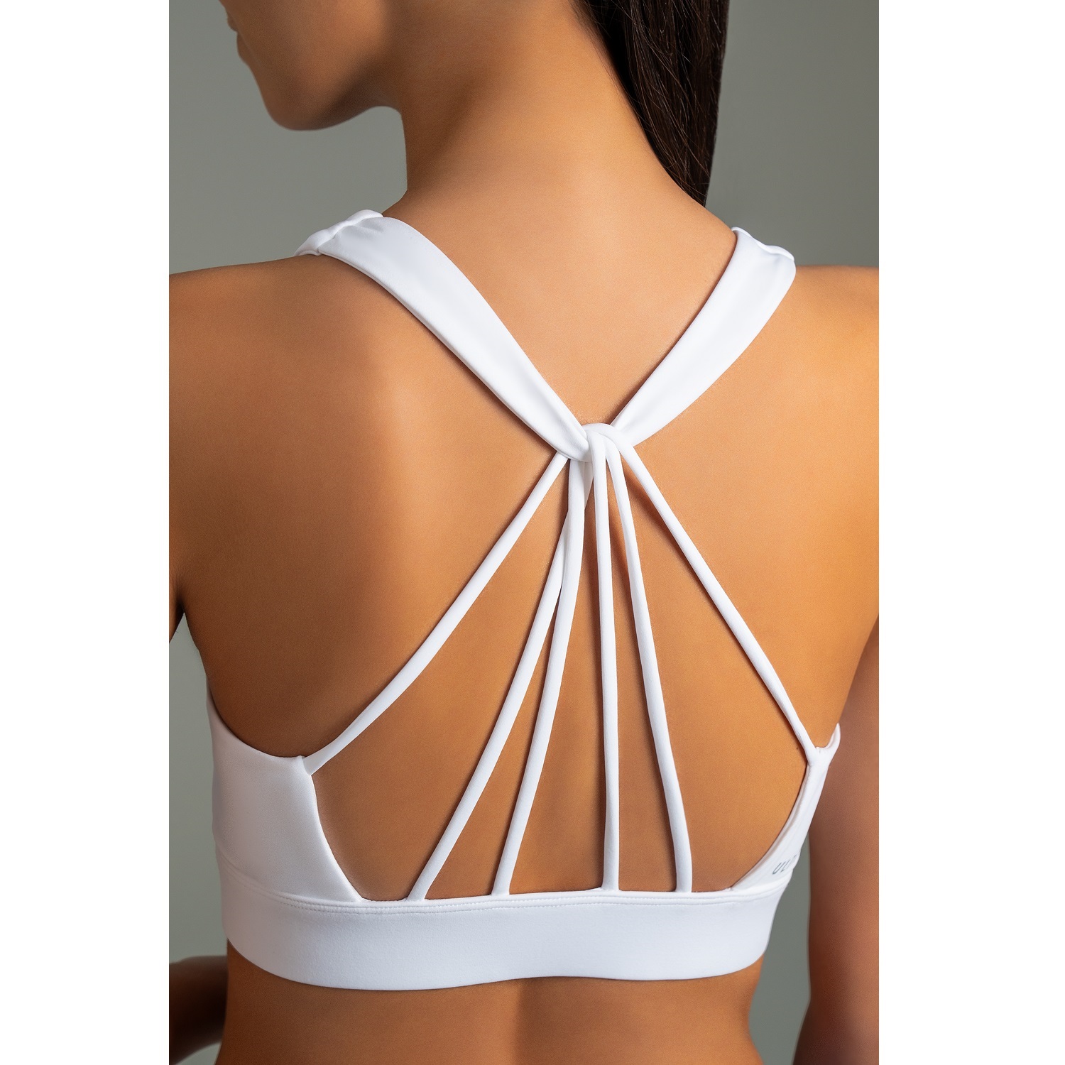 ULTIMATE BRA SPORT MUJER WHITE - 4