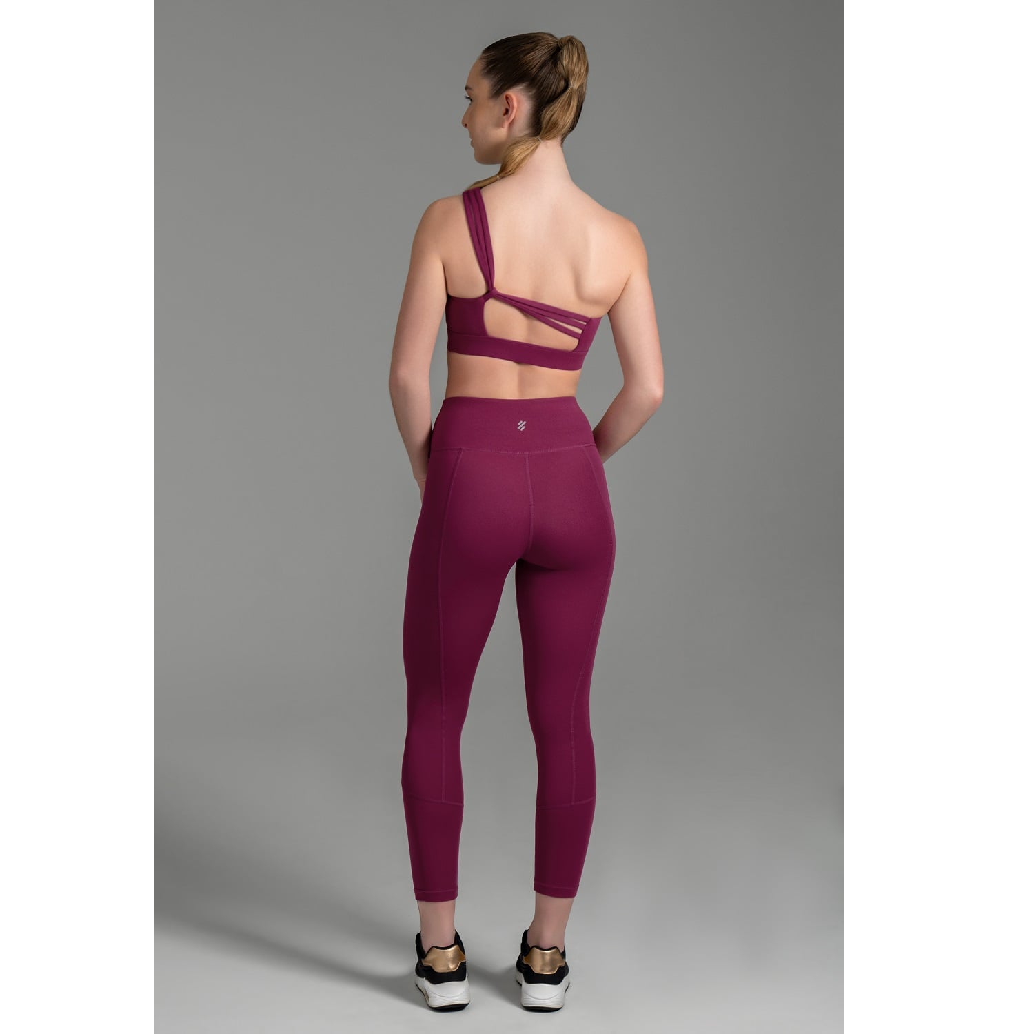 ULTIMATE BRA SPORT MUJER BOYSENBERRY - 4