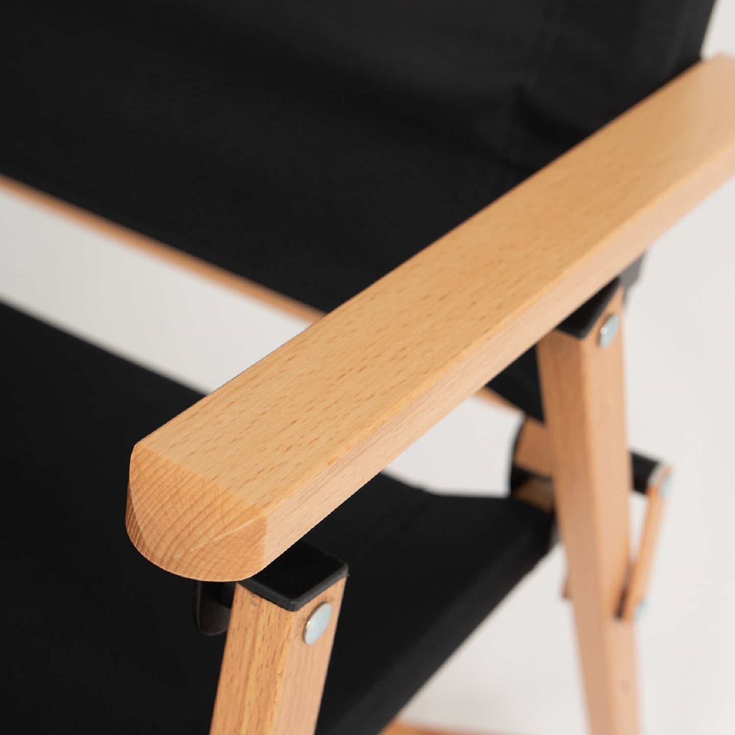 SILLA PLEGABLE CAMPING RECLINABLE COLBÚN - EN COLOR NEGRO - 5