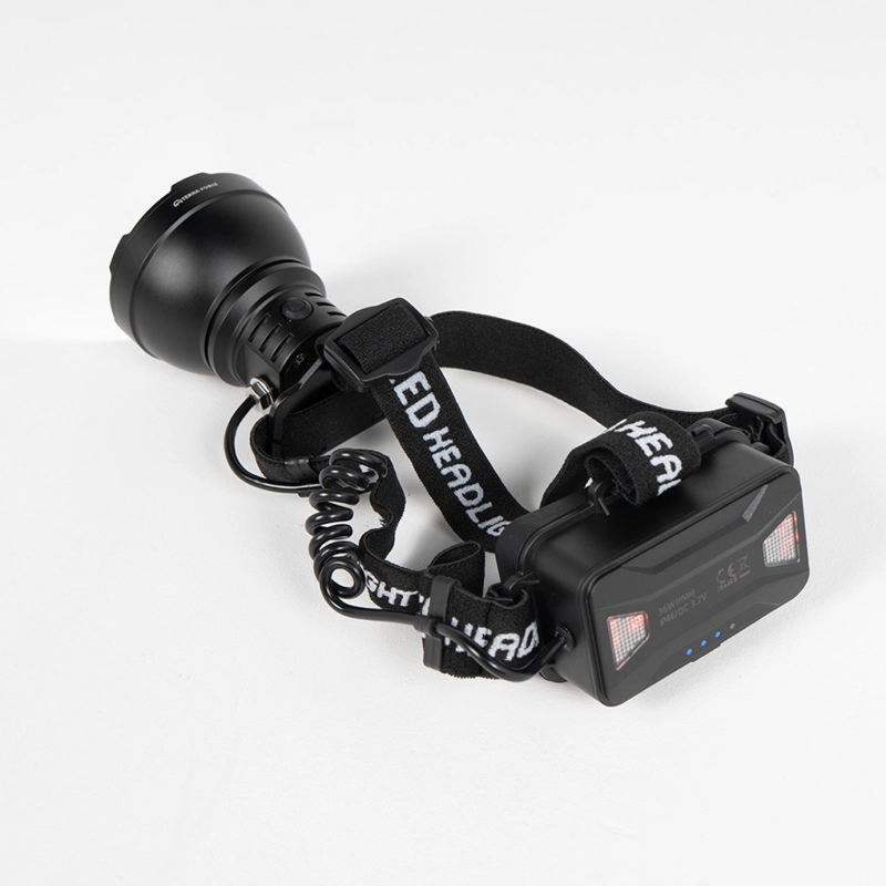 LINTERNA DE CABEZA CAMPING TRAIL PRO 400M 8H - 7