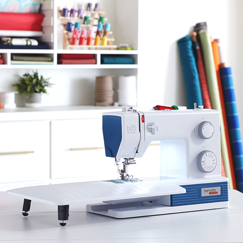 MAQUINA DE COSER BERNETTE 05 ACADEMY - 6