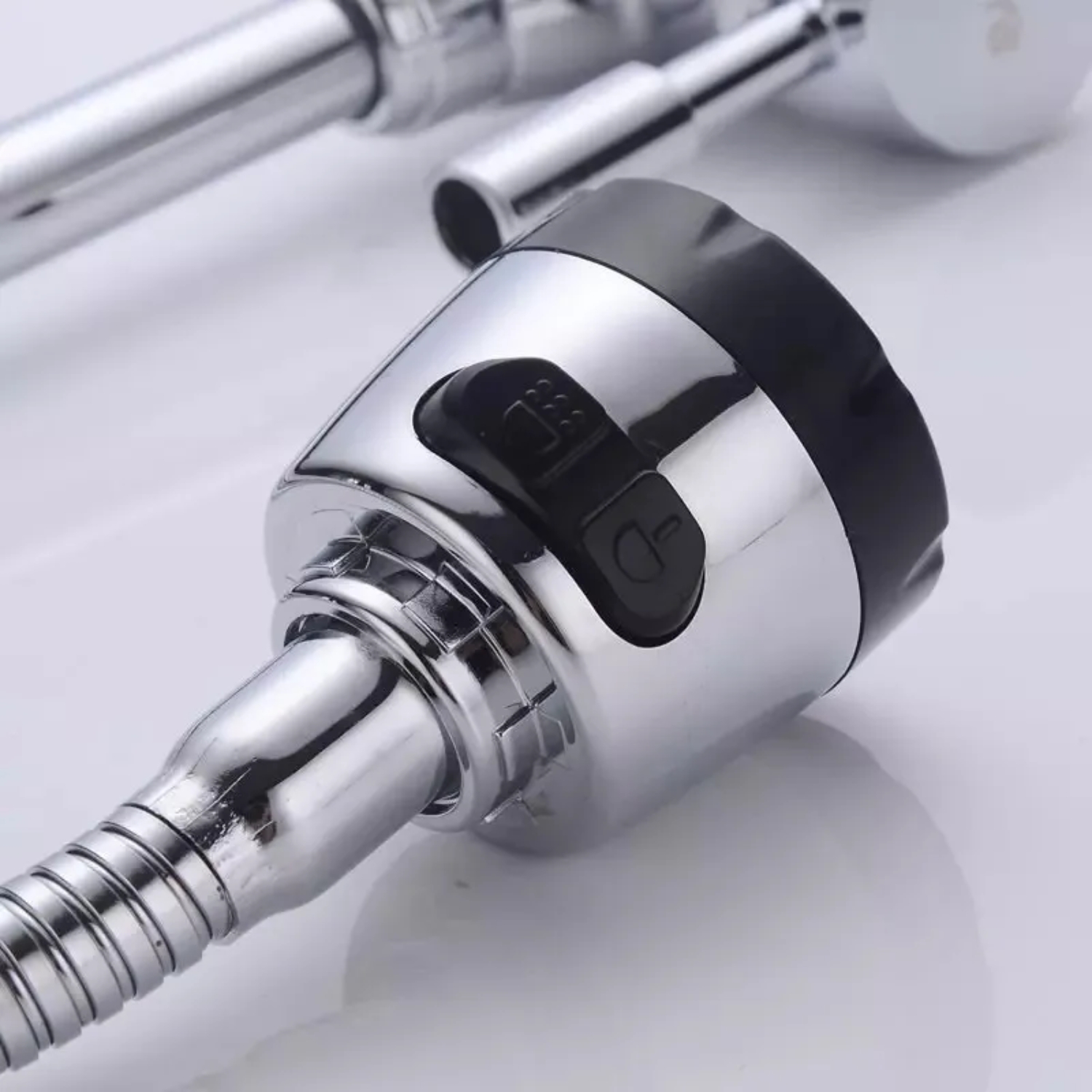 LLAVE IMPORTCLICK LAVAPLATOS MONOMANDO CUELLO FLEXIBLE DIFUSOR AGUA HOG.350 - 5