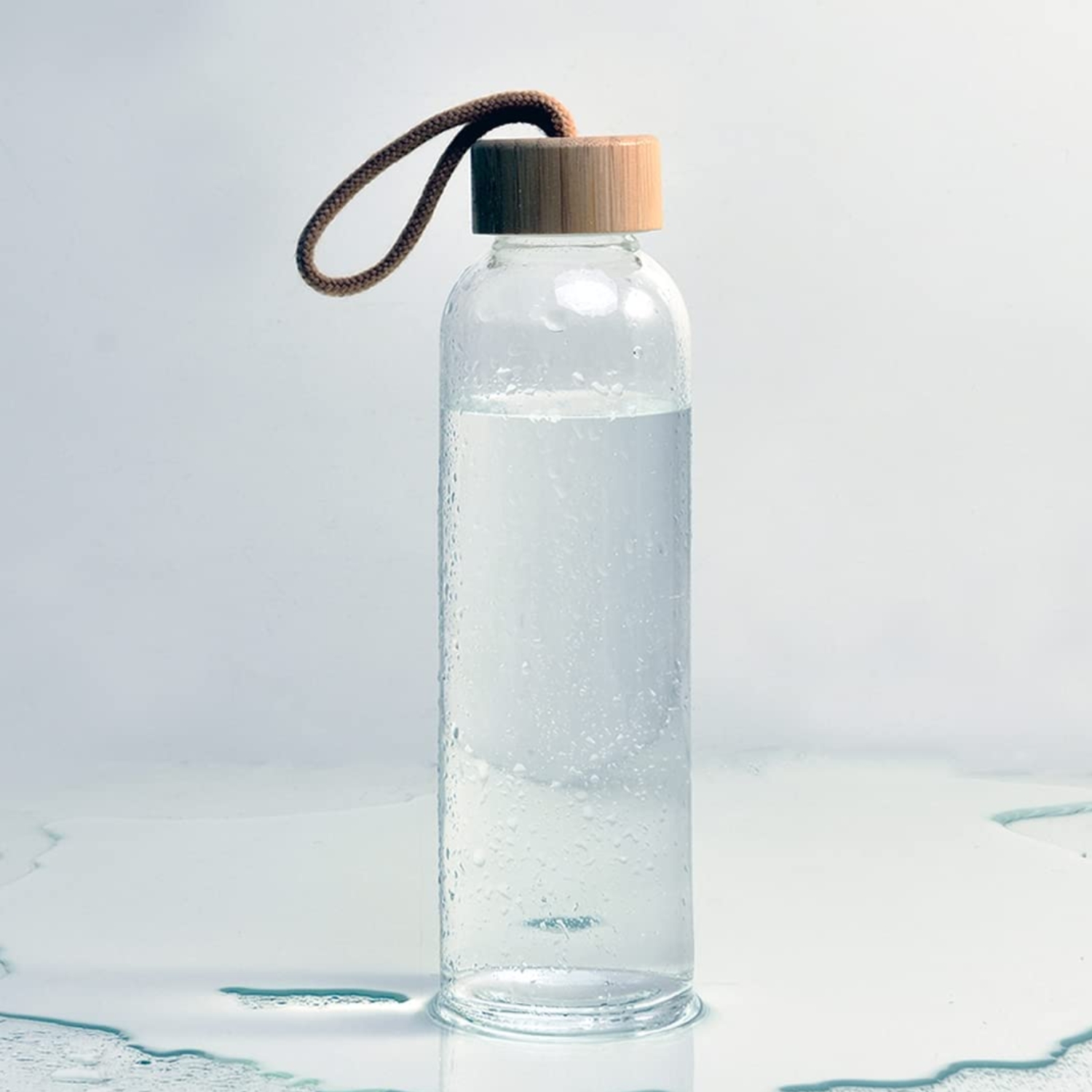 BOTELLA VIDRIO TAPA BAMBÚ 500 ML - 4