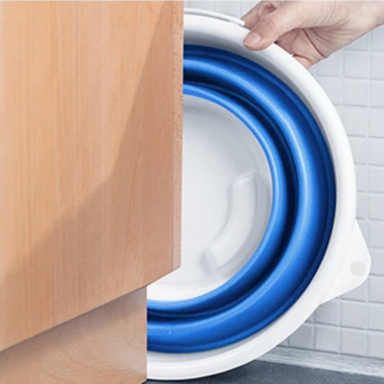 LAVADORA IMPORTCLICK PORTÁTIL LIMPIEZA PLEGABLE 18 WATT CELESTE - 5
