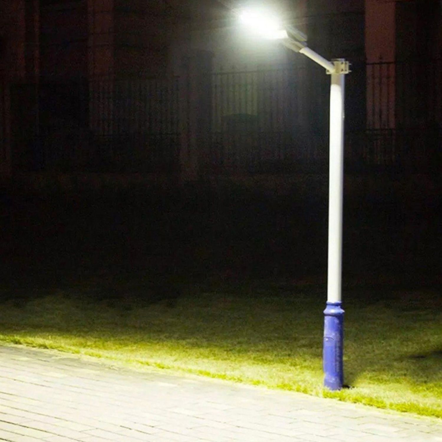 FOCO POSTE SOLAR 600 WATT 390 LED EN 1 PLACA - 5