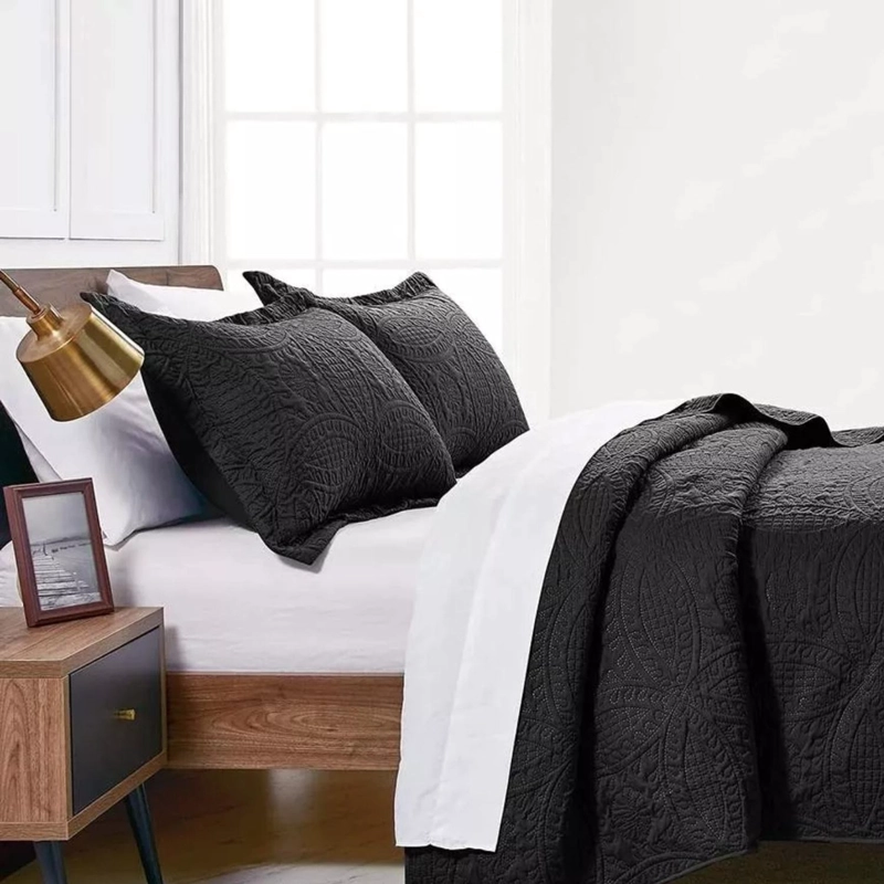 CUBRECAMA IMPORTCLICK NEGRO BORDADO QUILT REVERSIBLE QUEEN 228X228 CM MÁS FUNDAS ALMOHADA - 5
