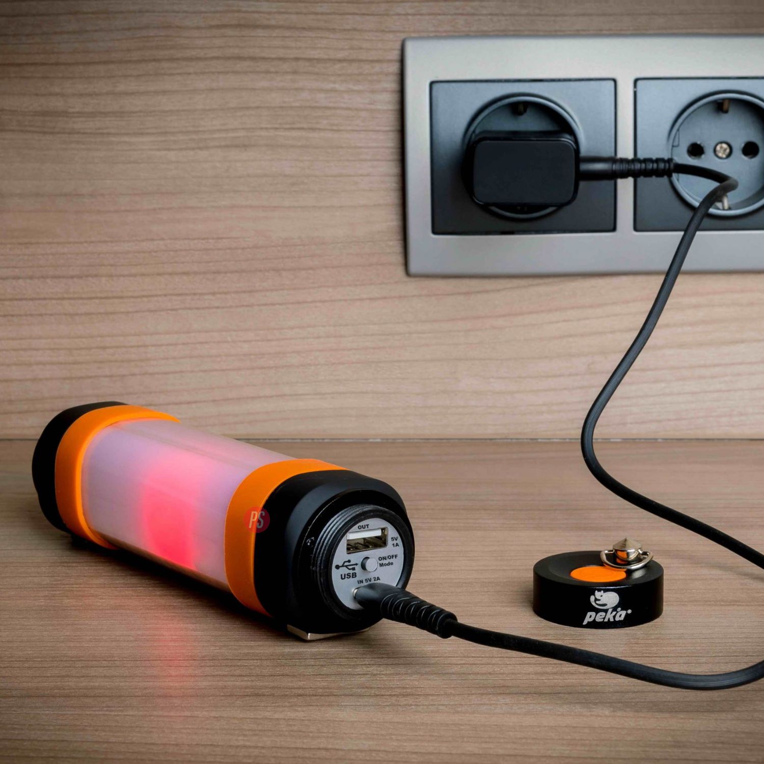 LAMPARA LED RECARGABLE IP68 200 LUMENES CON POWERBANK - PS - 7
