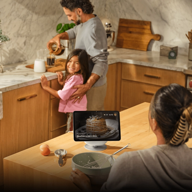 AMAZON ECHO SHOW 8 (2025) - PANTALLA INTELIGENTE 8,7' CON AUDIO ESPACIAL - BLANCO - 4