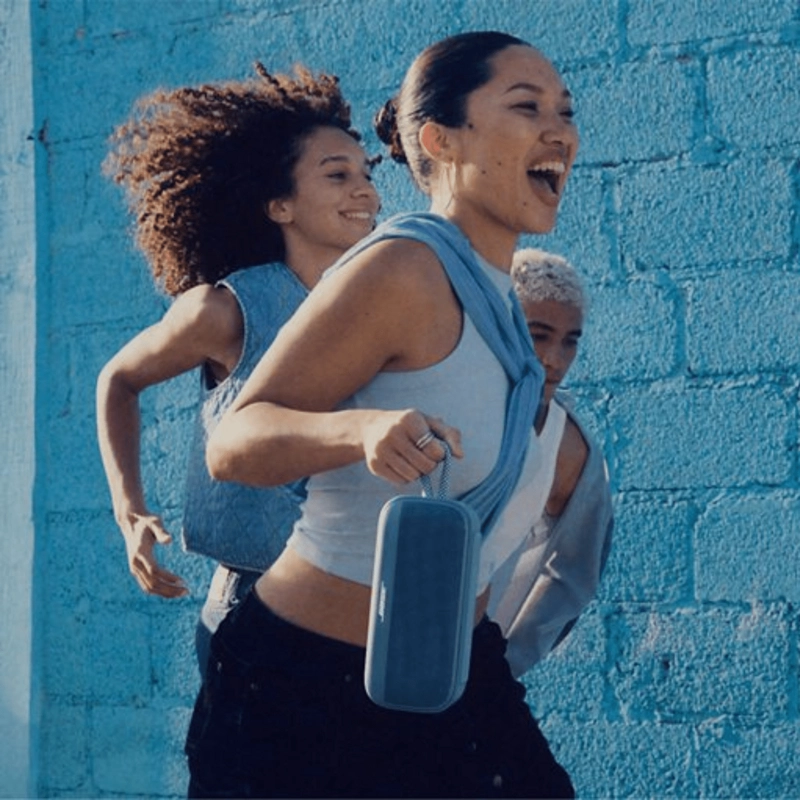 PARLANTE BLUETOOTH BOSE SOUNDLINK PLUS IP67 IMPERMEABLE 20H CARGA USB-C - BLUE DUSK - 2